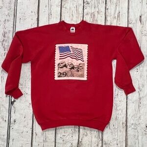 Vintage 90s Mount Rushmore 29 Cent USA Stamp 1991 Red Crewneck Sweatshirt